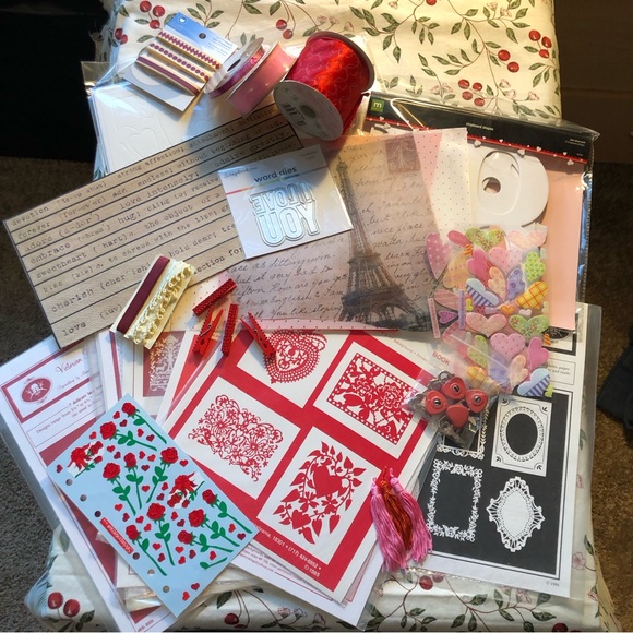 Vintage & New Valentines Day Card & Scrapbook Set - Picture 2 of 8